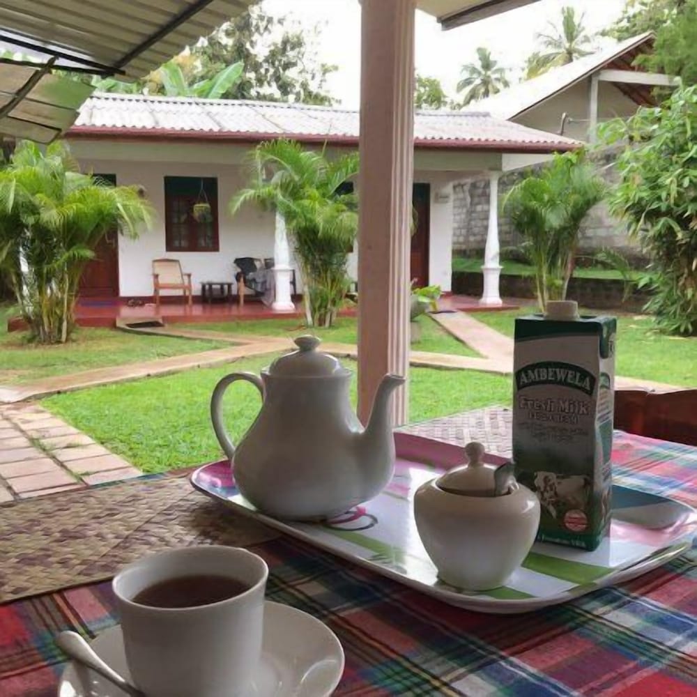Lal HomeStay