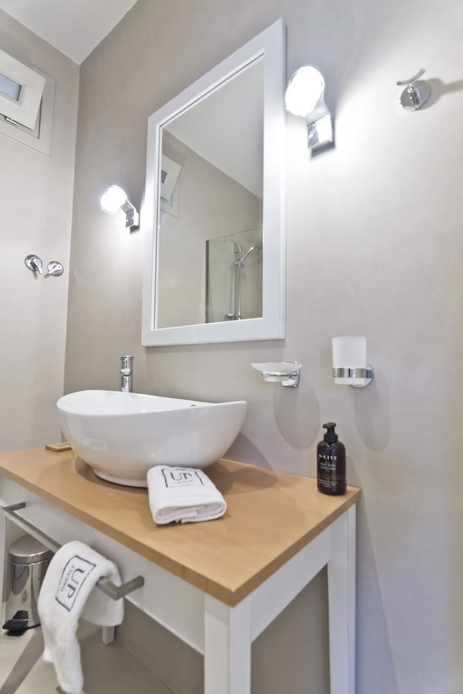 Lindos Comfy Suites
