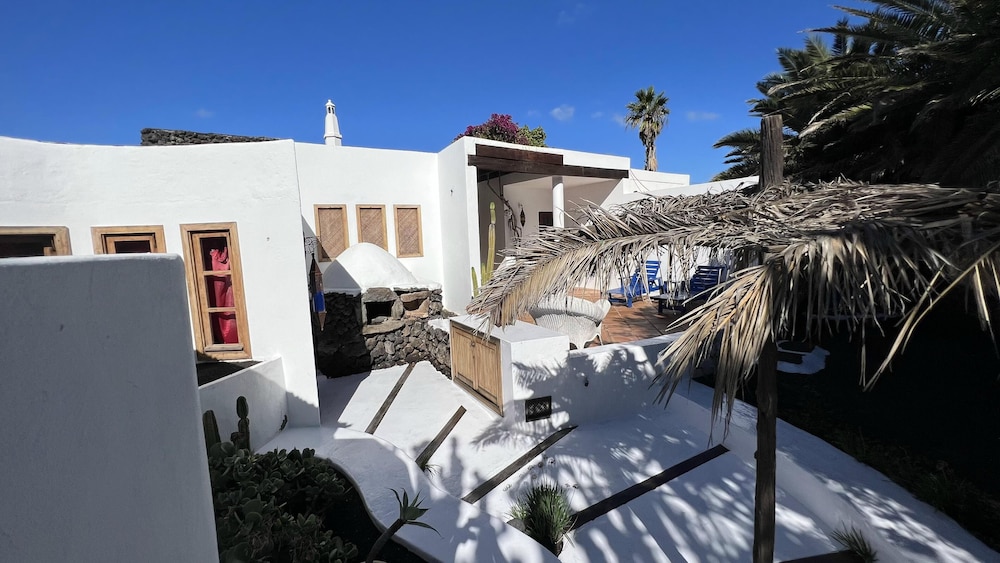 Stylish House in a Real Finca With Private Garden photo 3