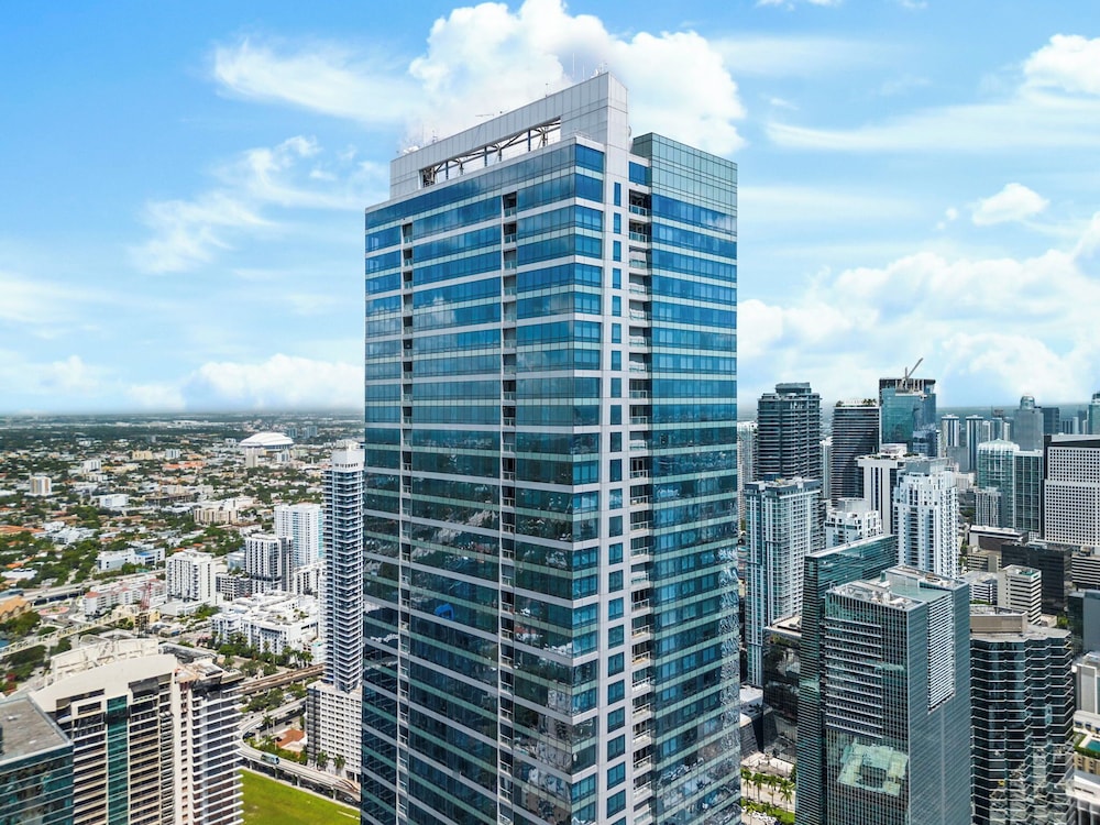Condo w Views From The Heights 4S