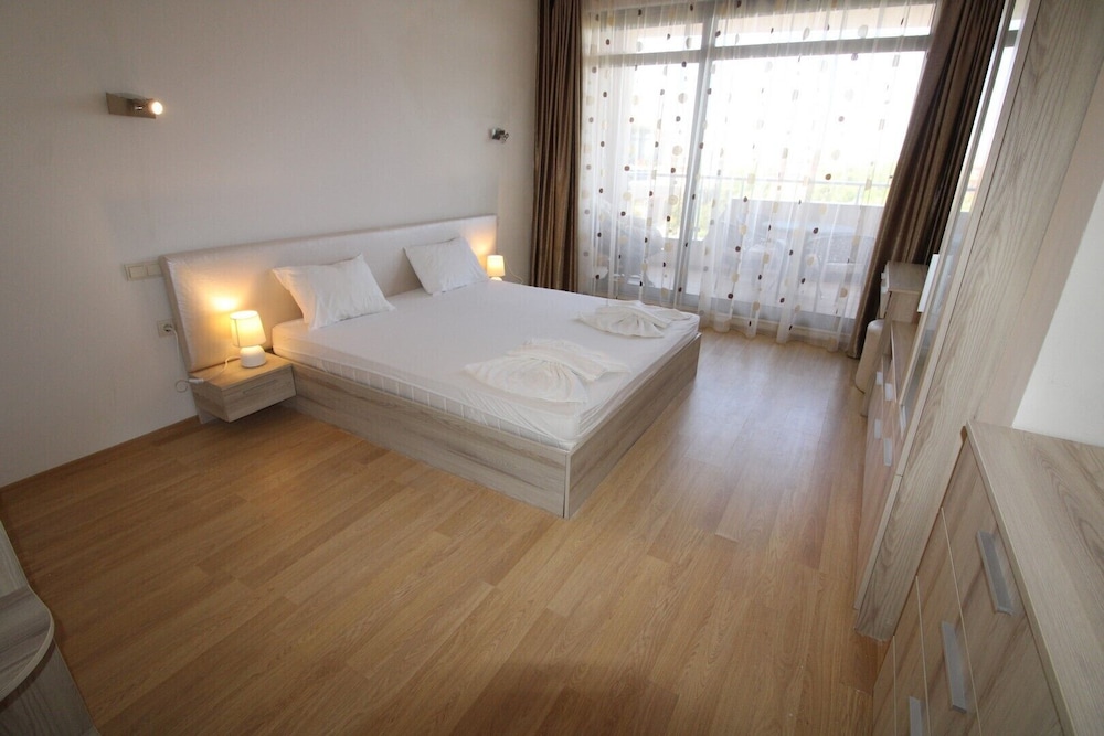 Menada Vris Apartments