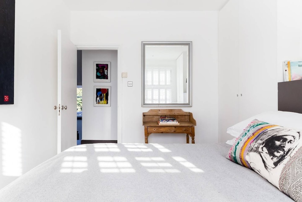 Stylish Fulham 2bed Loft Flat, 5 min From Tube