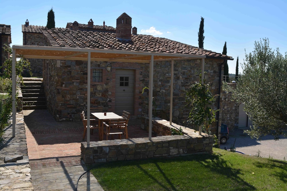 Le Moraiole Country House photo 4