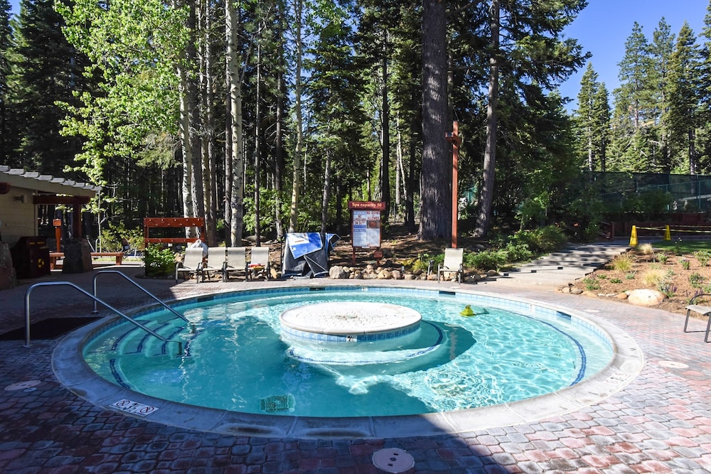 Lake Tahoe Vacations - 3159 Aspen Grove - Property Image 16