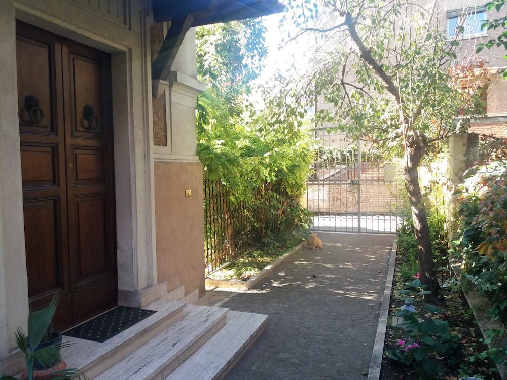 Room in Rome