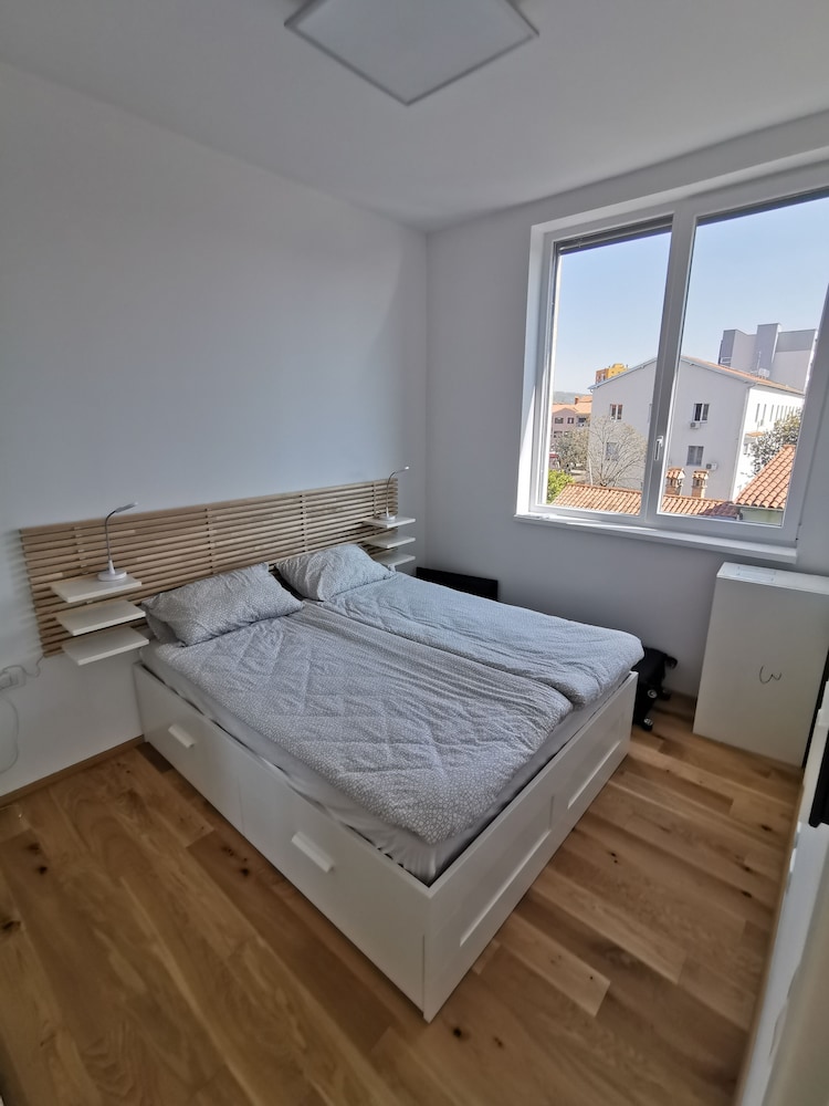 Apartments Egis Koper