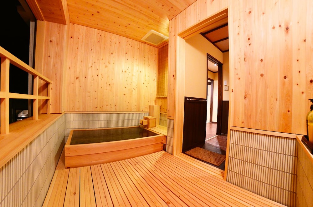 Echigo Tanaka Onsen Shinanosou