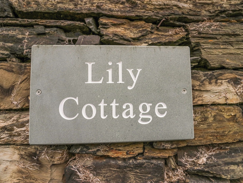 Lily Cottage