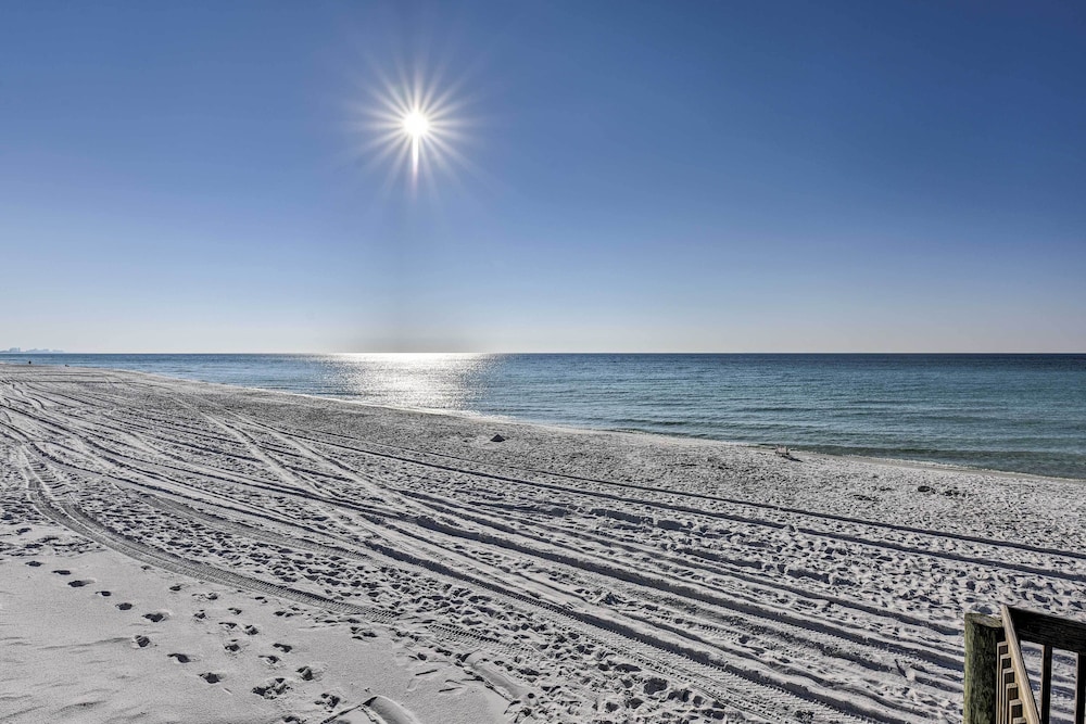 Destin Waterfront Home in Resort: Walk to Beach!