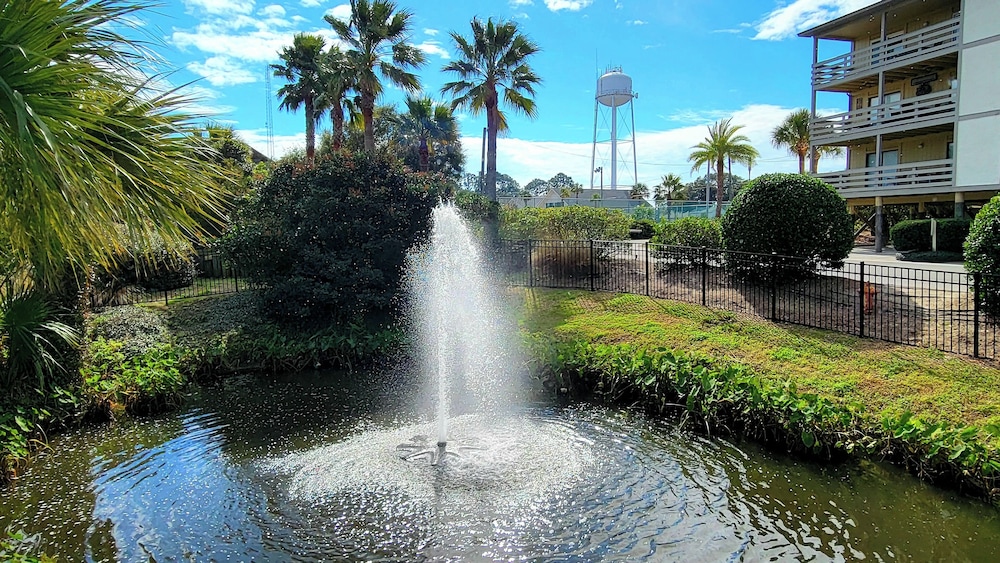 Lighthouse Point 2 by Tybee Vacation Rentals