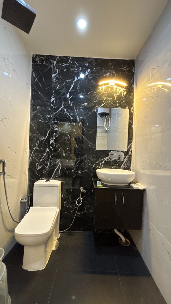 Hotel Shantam Regency