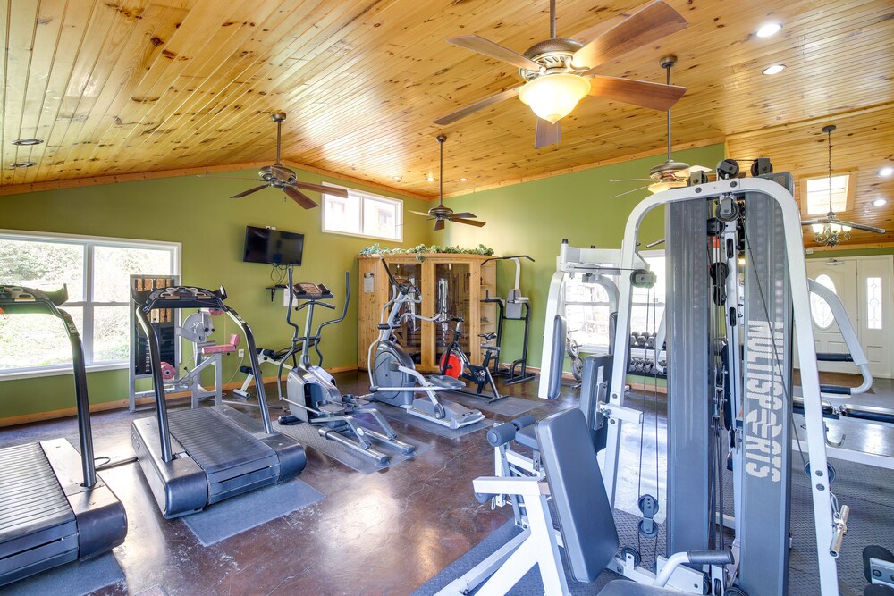 Sevierville Vacation Rental: 6 Mi to Dollywood! - Property Image 9
