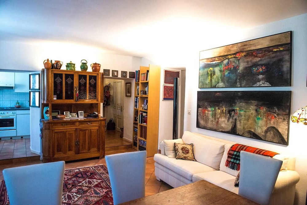 Charming Apartment in