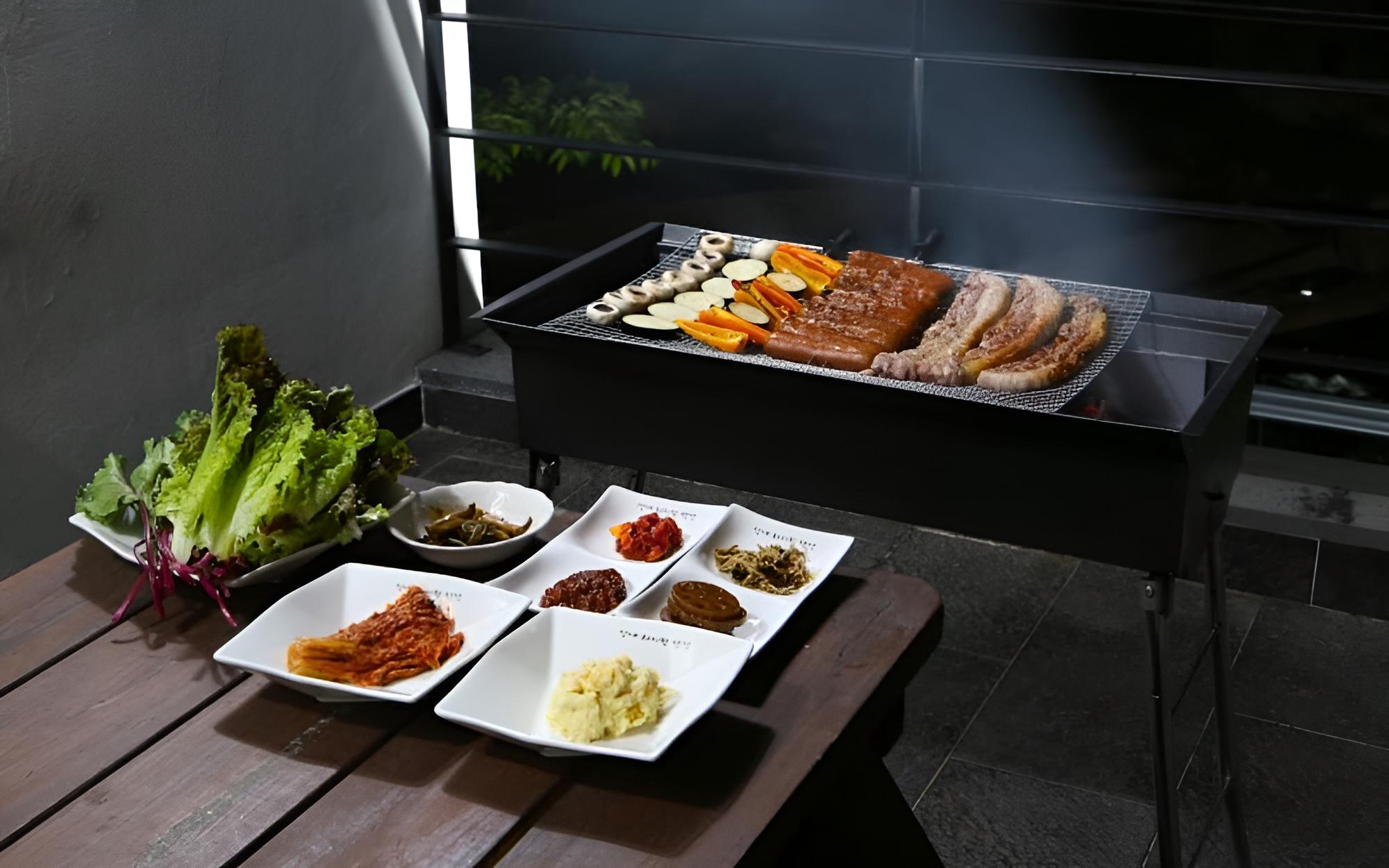 Gyeongju Sannae High1 Pension view 2