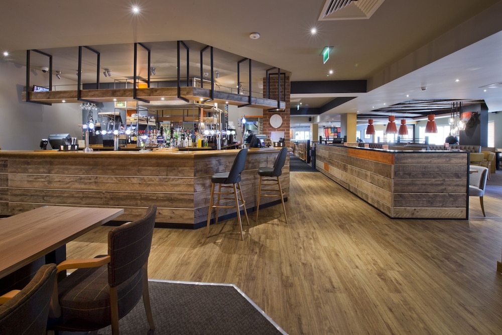 Premier Inn Cirencester, photo 23