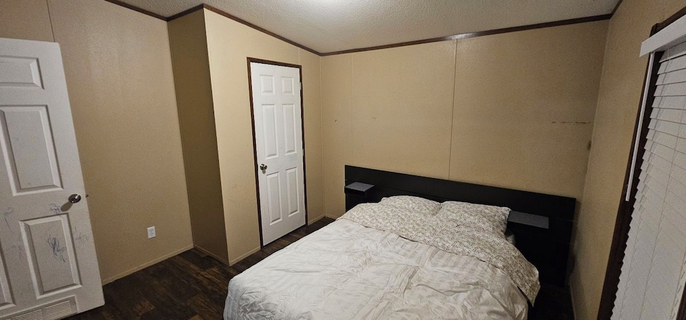114 Dolphin Harbor N