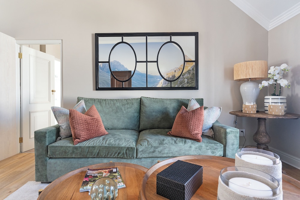 Winelands Golf Lodges at De Zalze