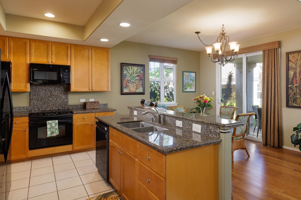 Waikoloa Colony Villas WCV-306 by KBM