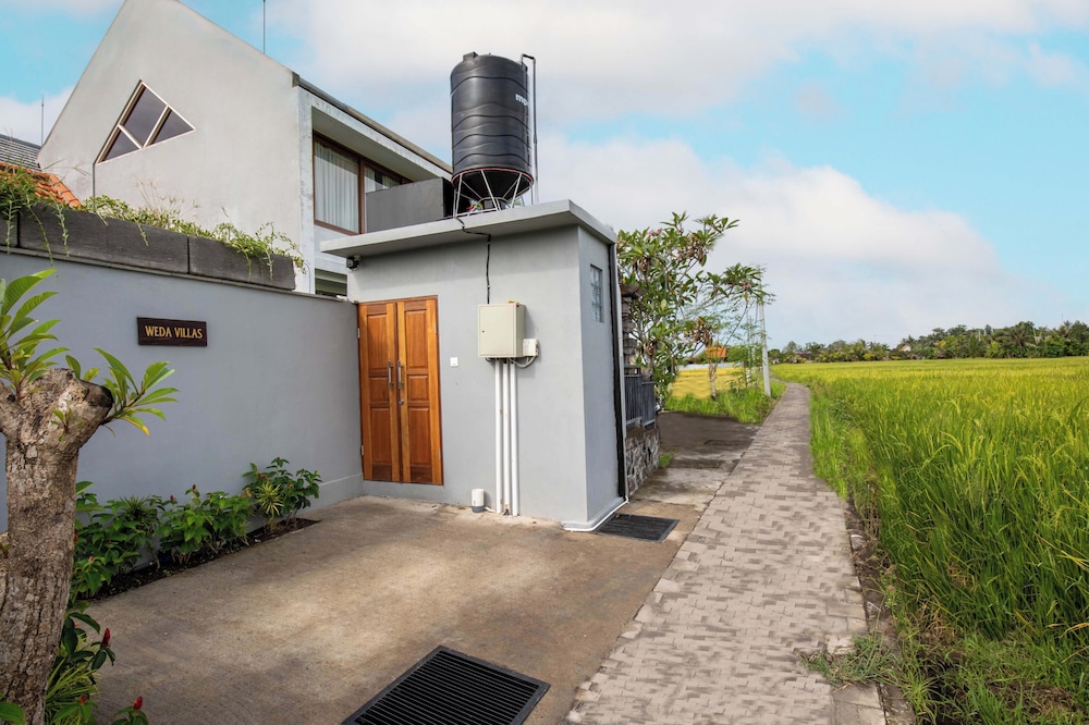 Weda Villas