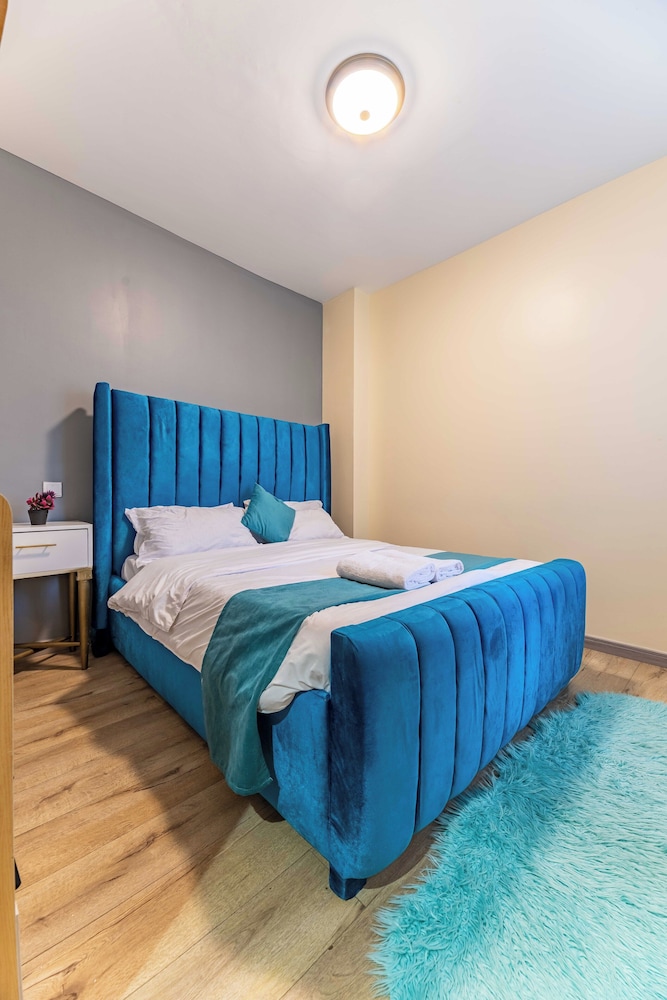 Serene 2-bedroom Apartment in Kileleshwa, Nairobi