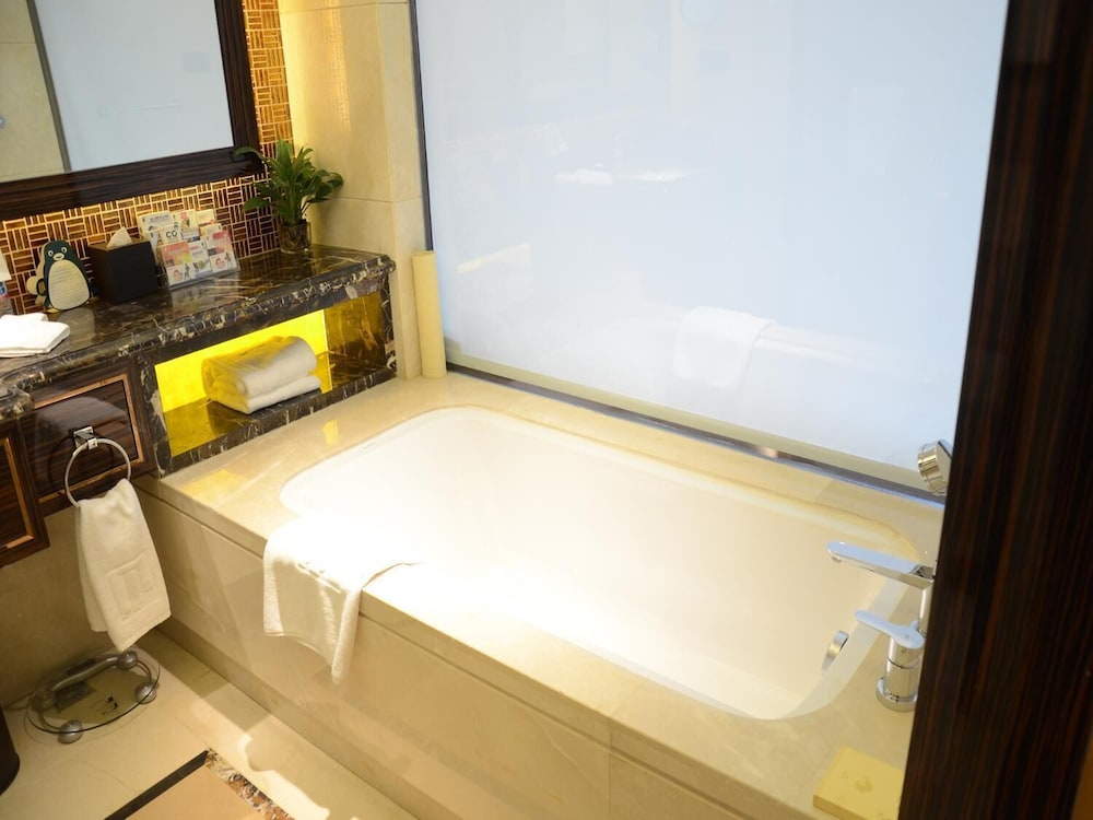Jin Jiang MingCheng Hotel