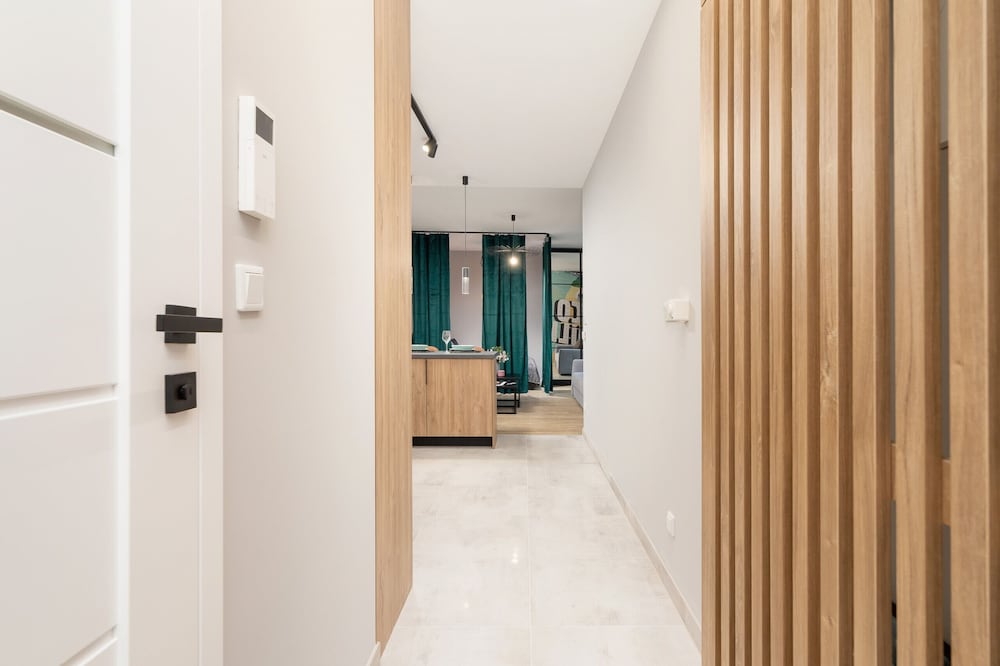Studio Kraków Długosza by Renters view 3