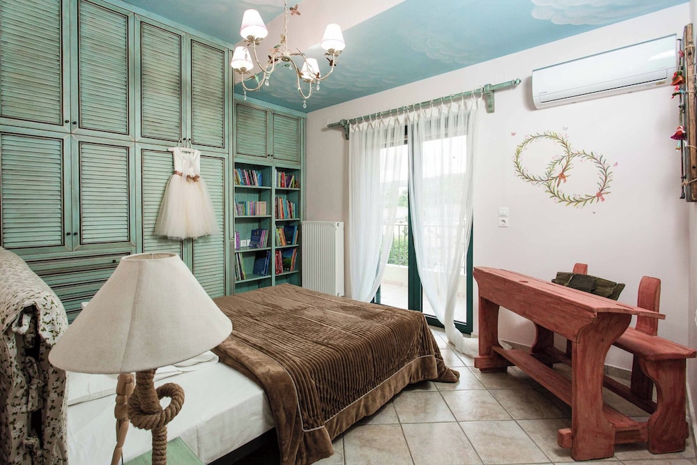 Villa Golden Crest