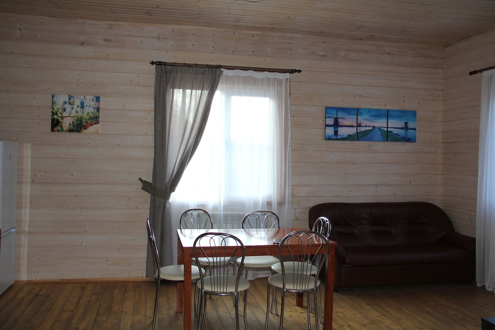 Photo 33