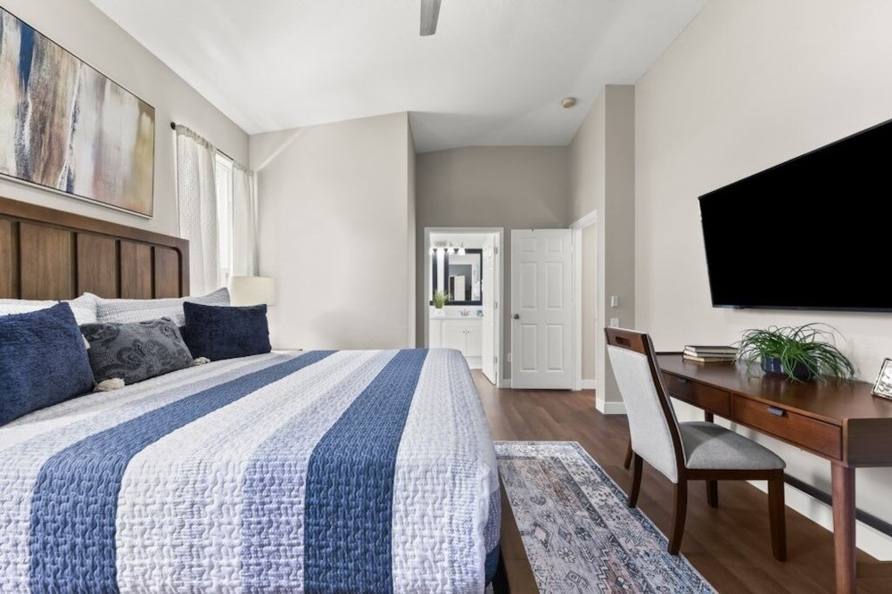 4br Resort Villa W/ Pool & Spa Close To Disney 4 Bedroom Villa