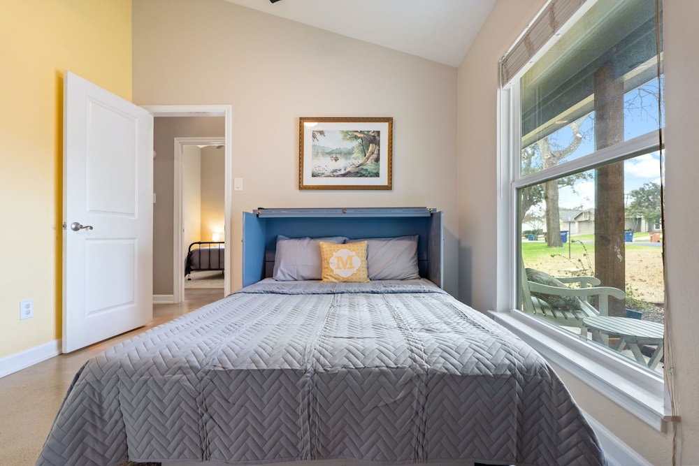 Family Friendly Home in South Austin - Image 5