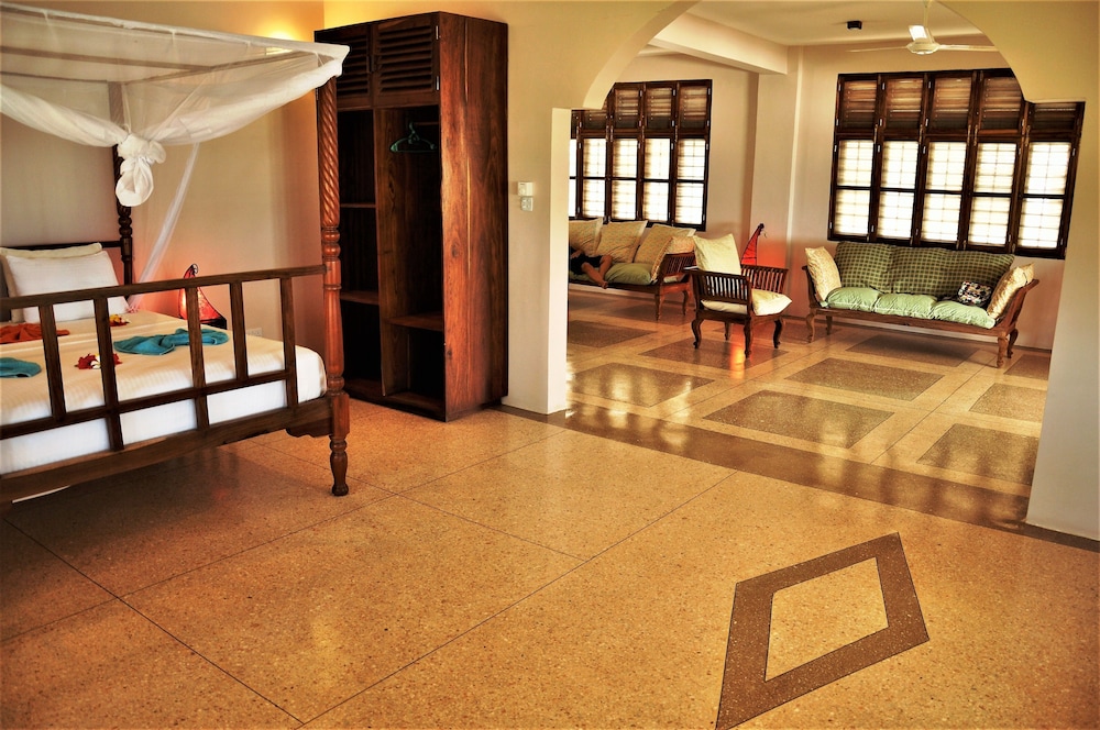 Alibi's Well Villa