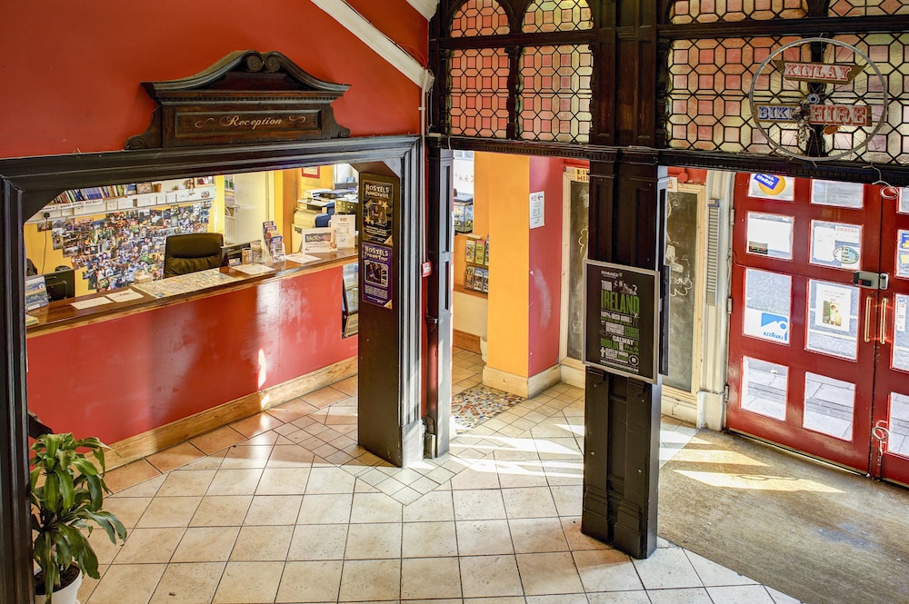 Kinlay House Hostel