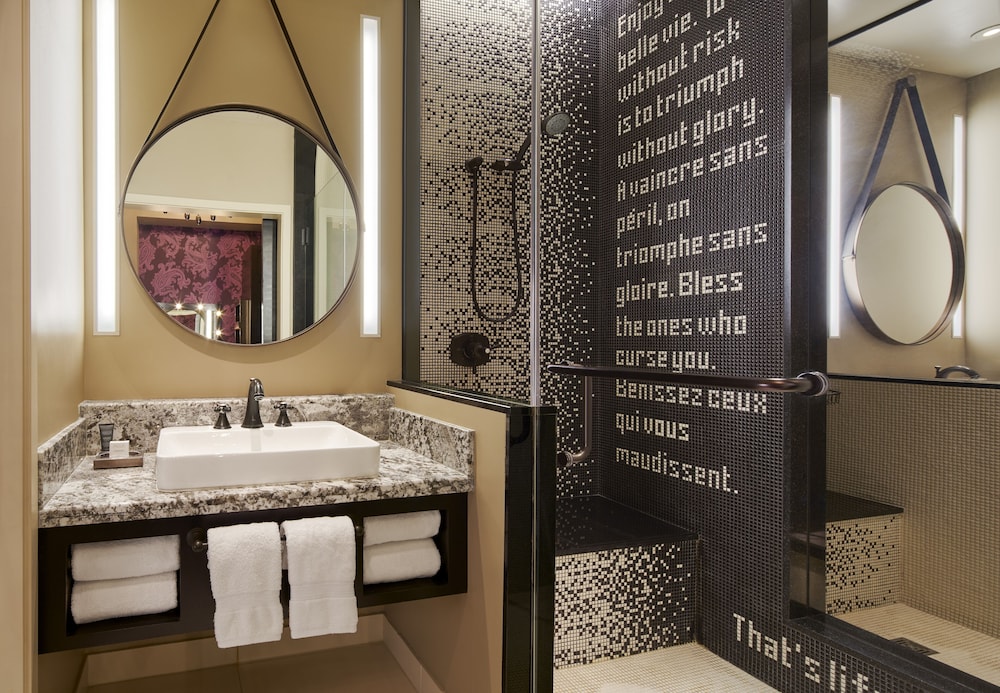 The Cromwell- A Caesars Rewards Destination - Image 2