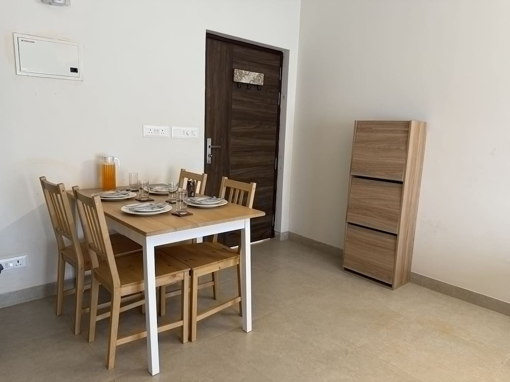 Stylish 1BR in North Goa- 5 Mins to Candolim Beach