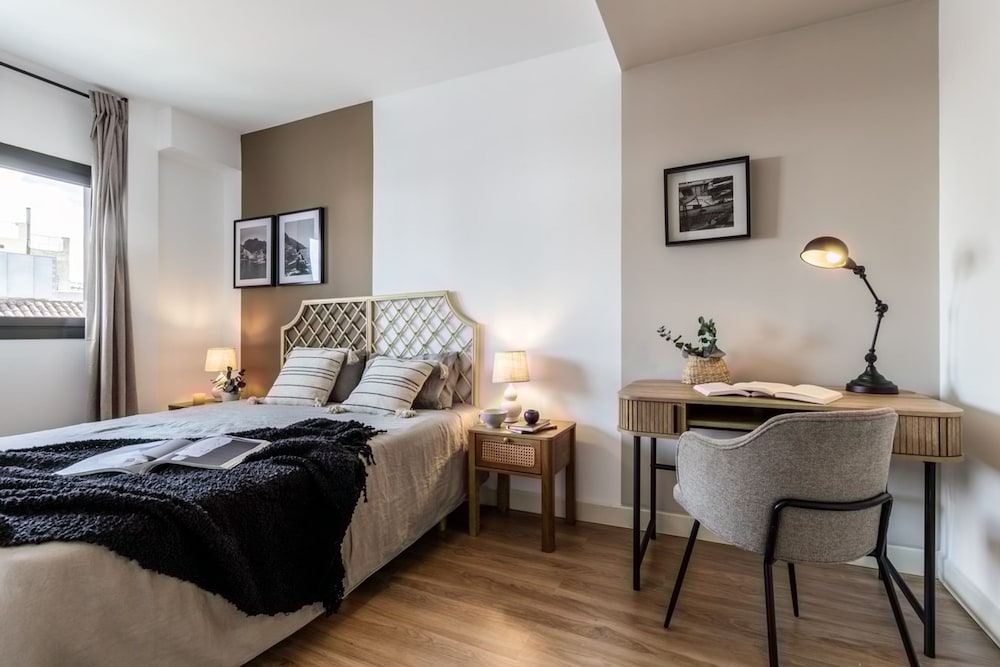 Dono - 3 Bedrooms Apartment in Chueca