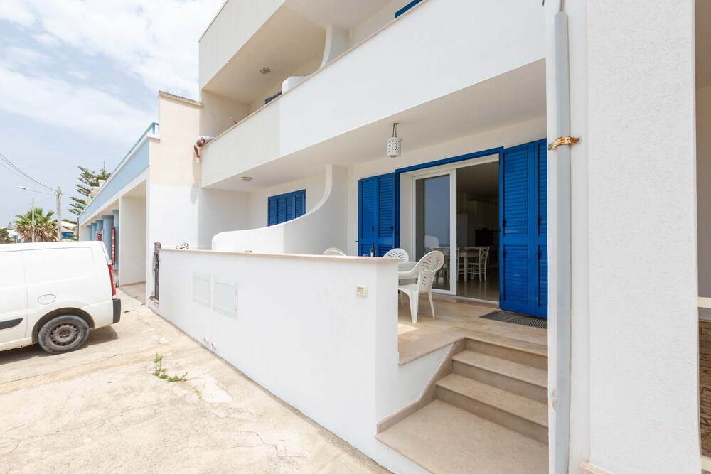 2460 Trilo Damiani by Barbarhouse view 4