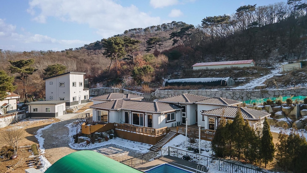 Ganghwa Herb Pension view 5