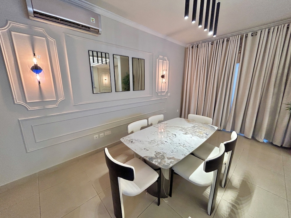 George Residence Banana Island Rd Ikoyi