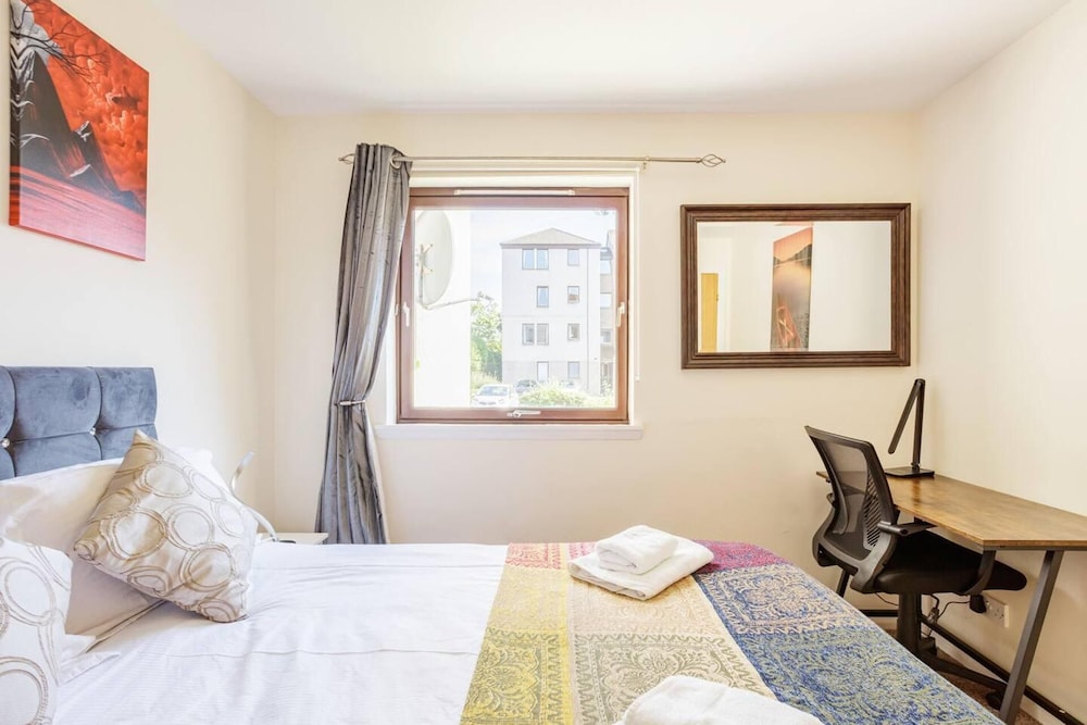 Summit Stylish Headland Court Apartment 2 Bedroom view 5