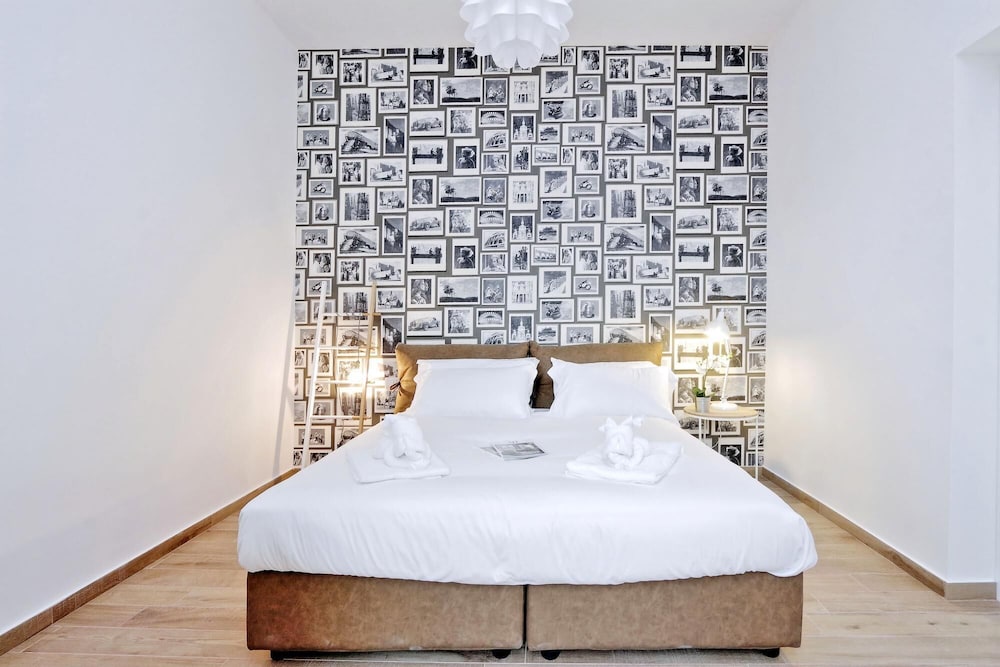 Rm-h501-pale6h3 Monti Apartments - M12