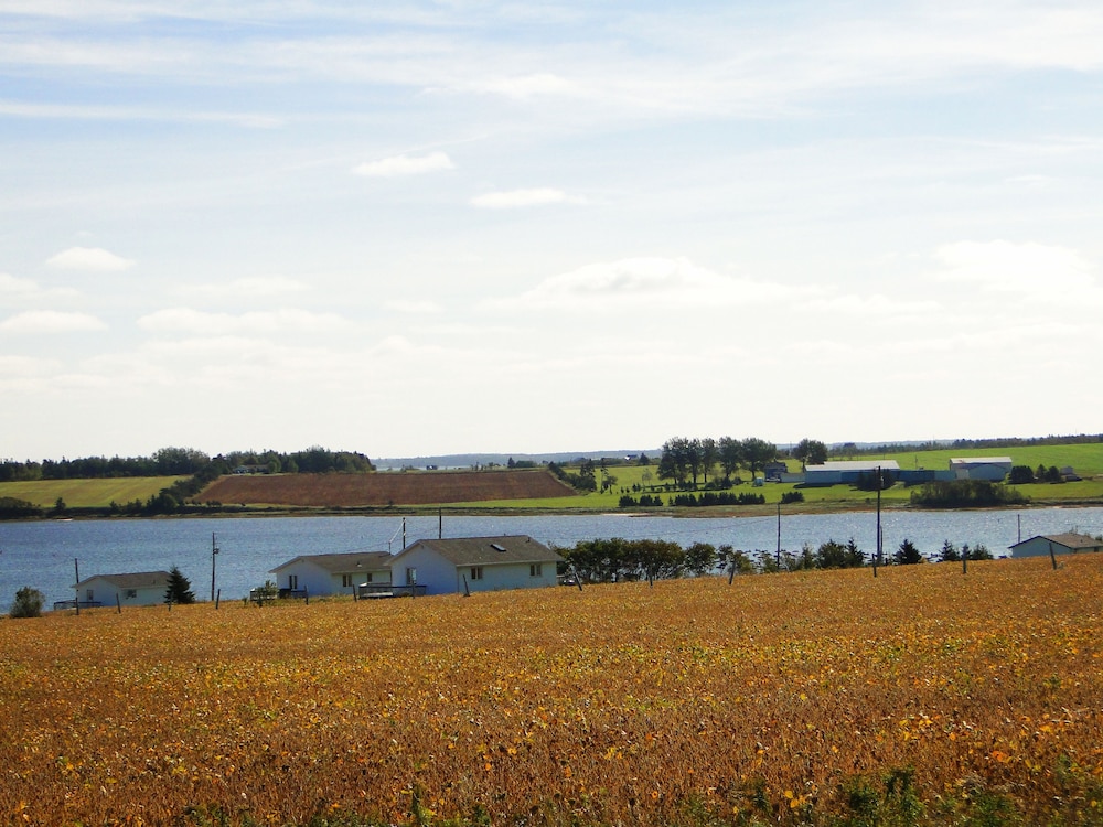 Blue Crest Cottages