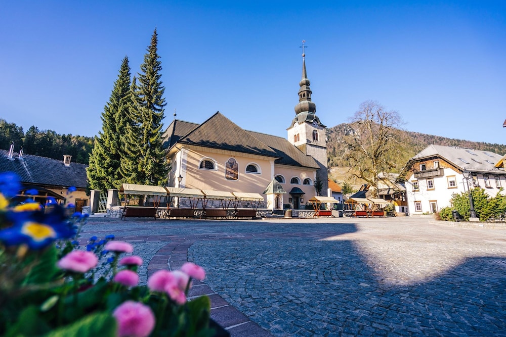 Alpine Chalet Planica With Sauna