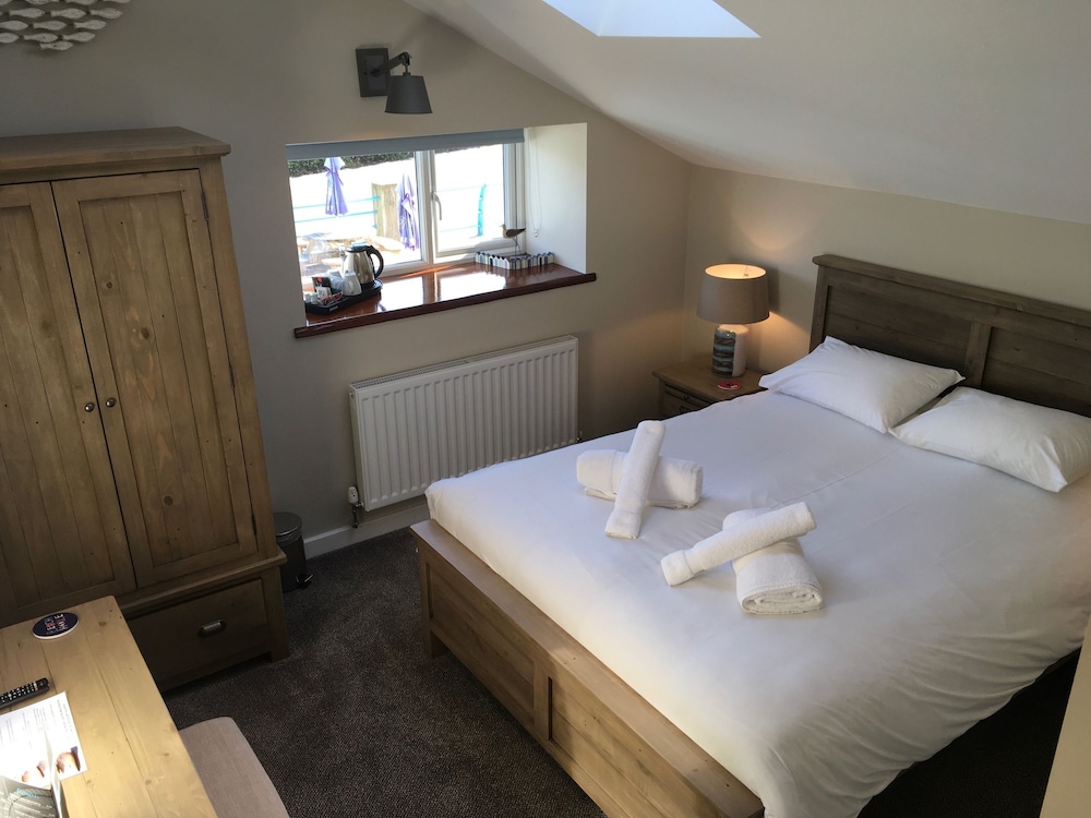 Bideford Vacations - The Waterfront Inn - Property Image 46