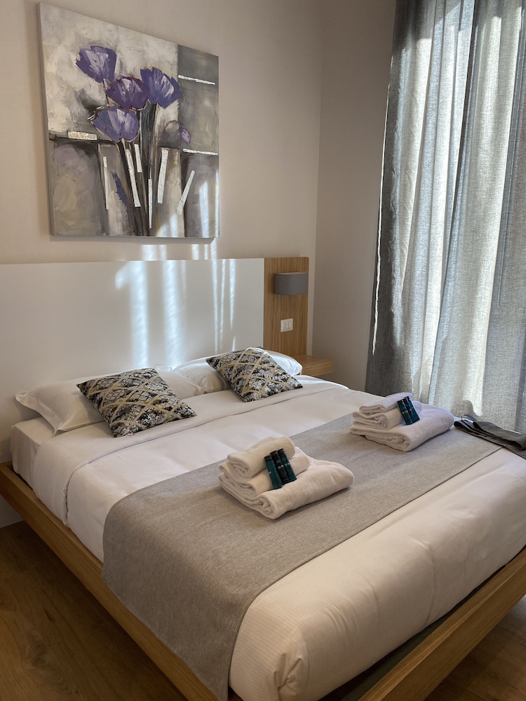Eden Luxury Suites