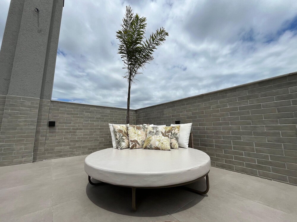 Elegance Residence