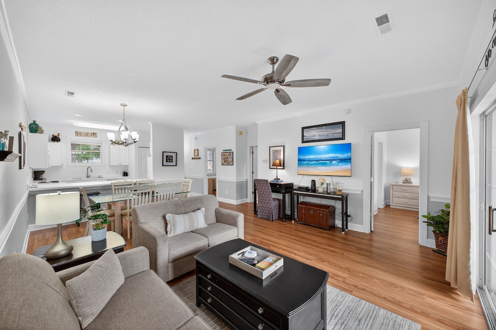 Magnolia Place 4701-103 2 Bedroom Condo