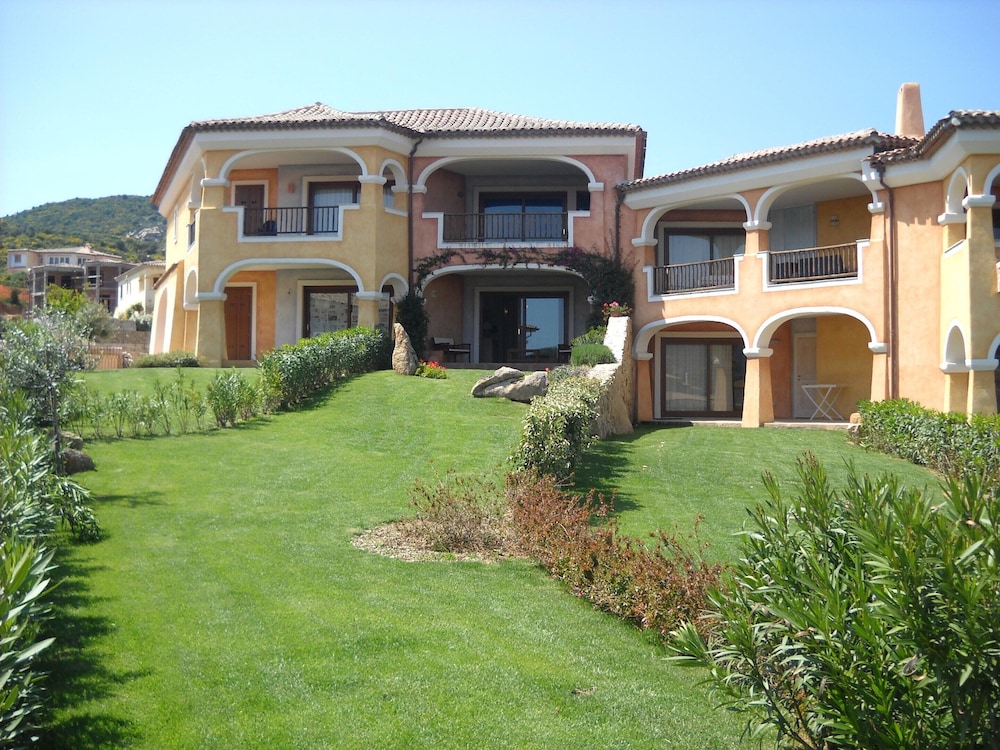 Apartment for 6 People, Cannigione photo 1