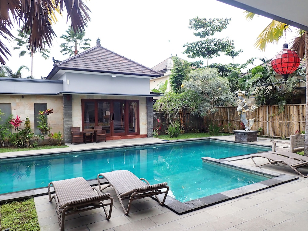 Widi Agung Villa