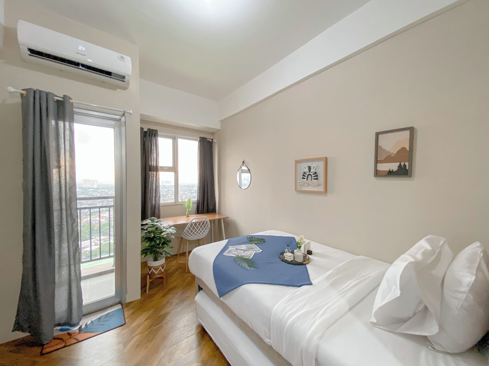Relaxing Studio Apartment At Transpark Juanda Bekasi Timur view 5