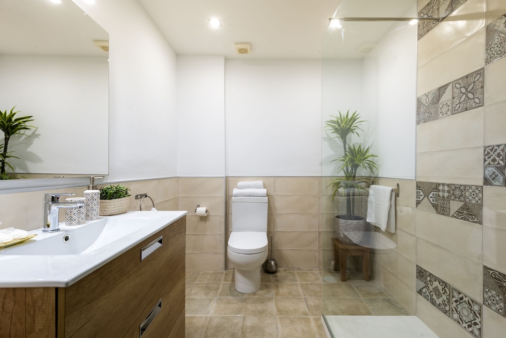 Genteel Home San Nicolas view 4
